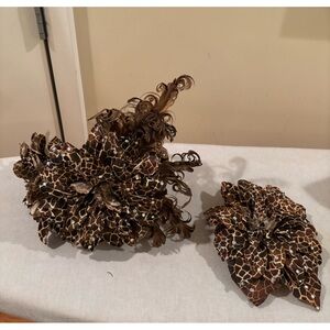 Women's matching headpiece & flower pin